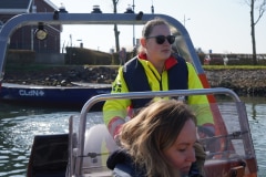 HDY03309_concentralie-bij-het-sturen